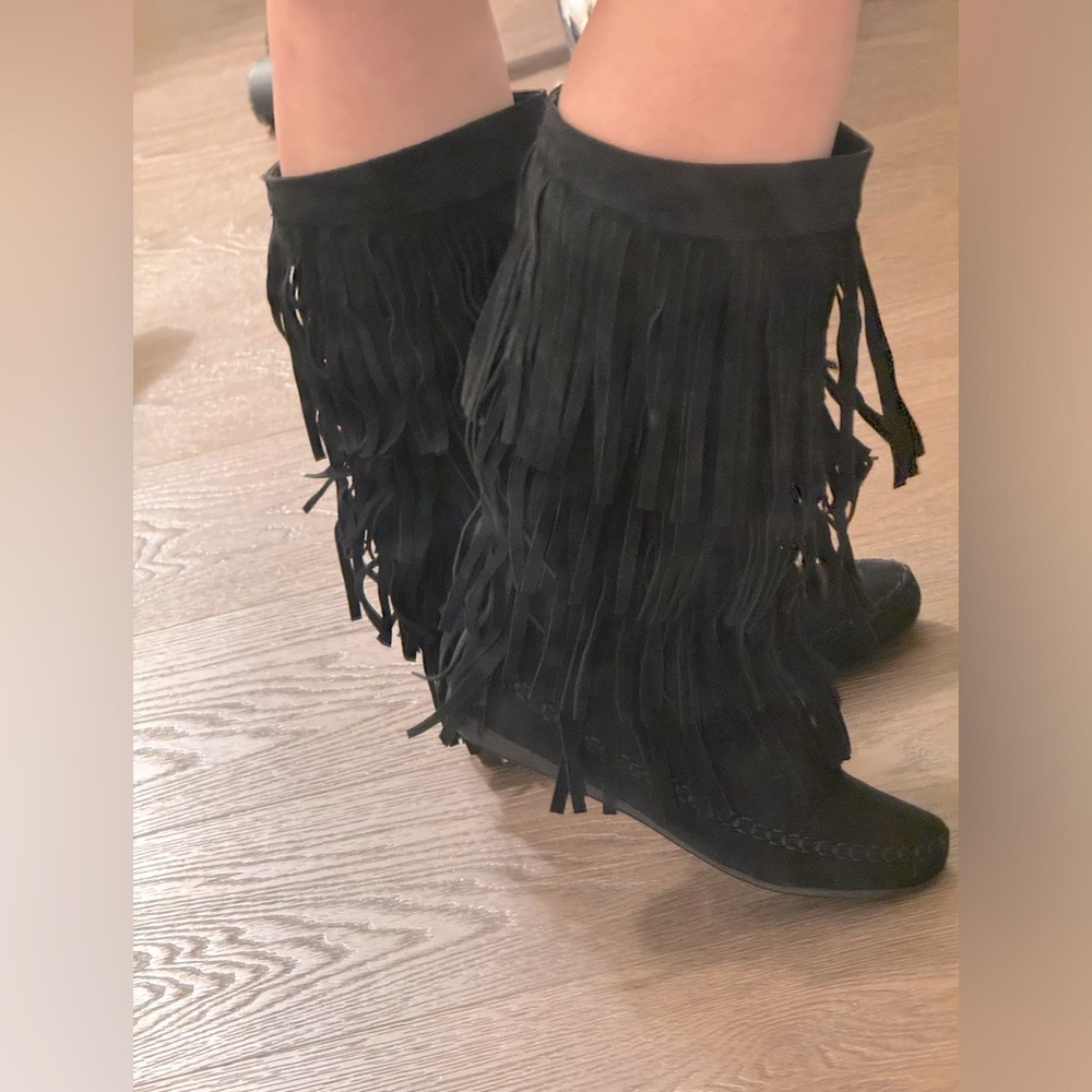 Fringe💗 - Picture 3 of 6